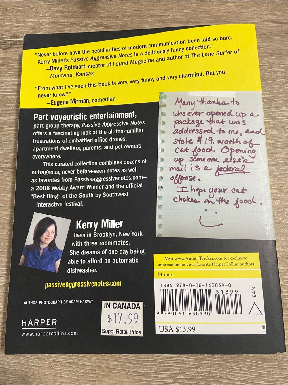Passive Aggressive Notes - Paperback Book - Picture 2 of 3